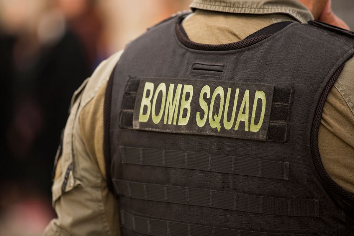 PTI : Bomb disposal squad on job.(Representational image) |